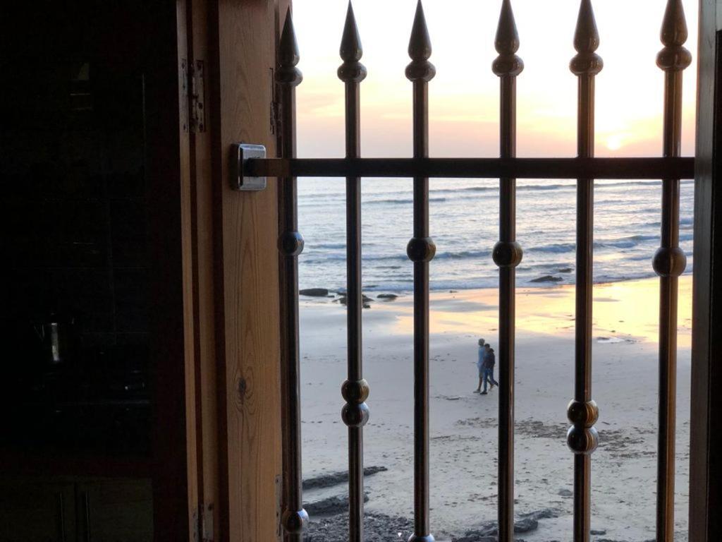 Beachfront House Taghazout Exterior photo